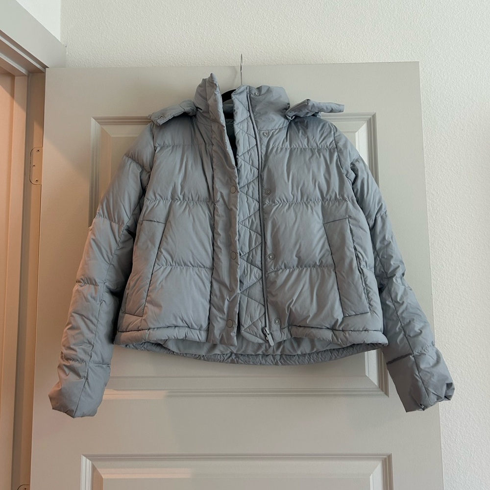 Lululemon goose down puffer jacket
